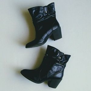 Call It Spring short black boots heel